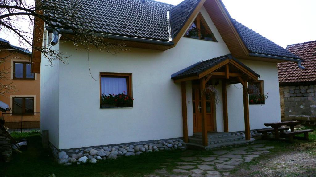 Chalupa Baran Bešeňová Exterior foto